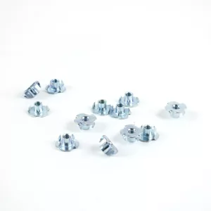 Nakrętka pazurkowa M6×9
